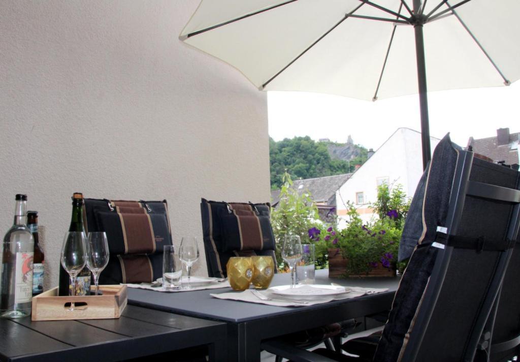 Moselromance - Luxusapartment - Grosse Terrasse - Ruhige Lage Verbandsgemeinde Verbandsgemeinde Traben-Trarbach Buitenkant foto